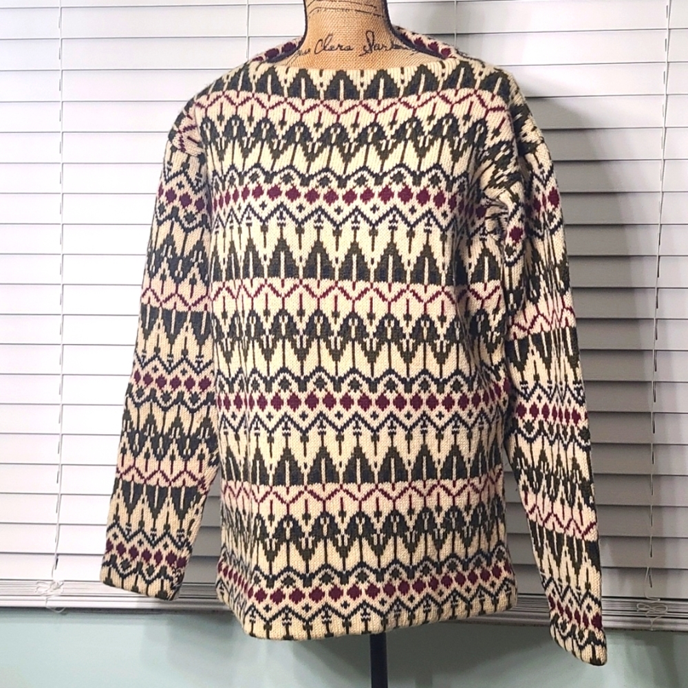 Kitzbuhel wool sz L sweater. Made in Austria. Gently worn condition